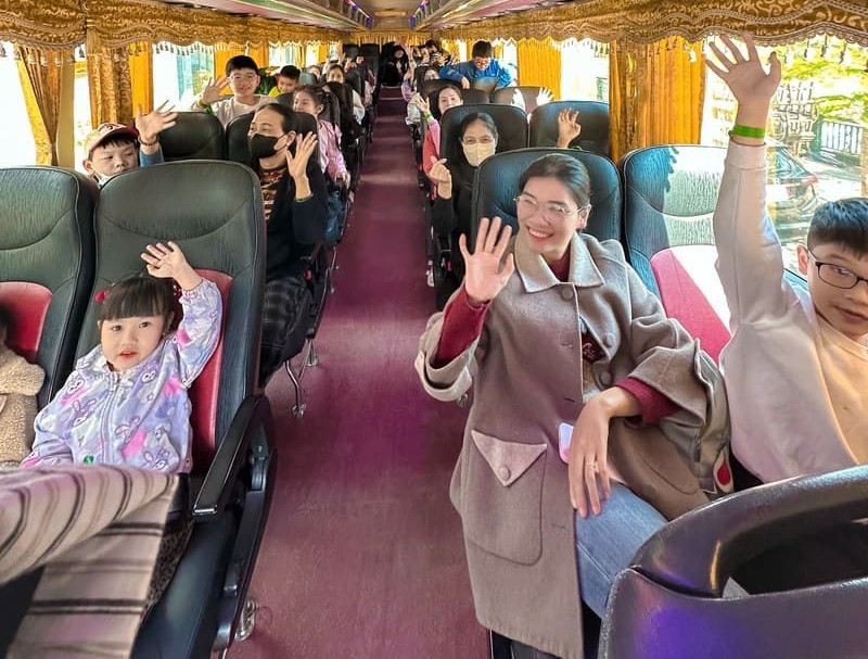 Ngoại khóa song ngữ 2026