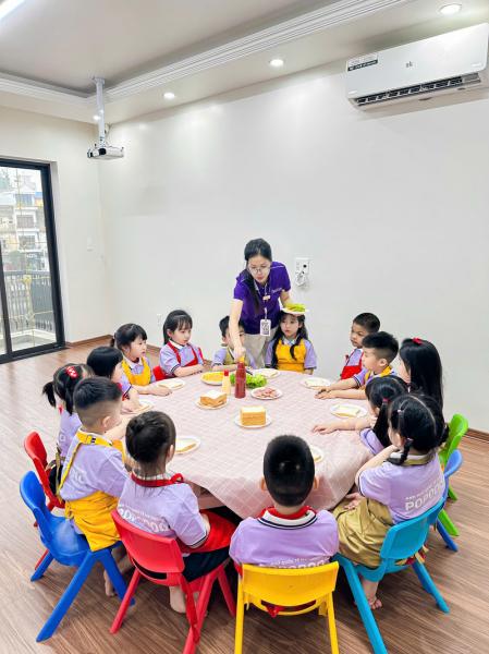 Trại hè bán trú PoPoDoo Hải Phòng - Lớp học chủ đề đầu bếp